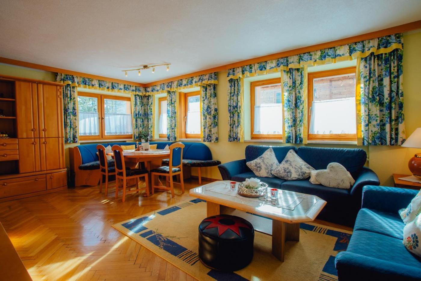 Appartement Erika By Monicare Seefeld in Tirol Exterior photo